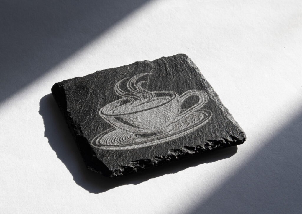 kameny podtacek sboku